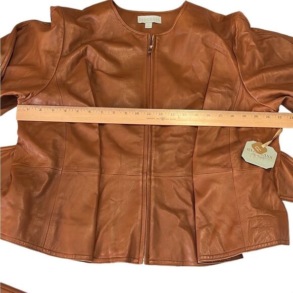 RyeGrass Burnt Brick Zip Up Front Tie Leather Jacket Size 1X NWT - Picture 4 of 10